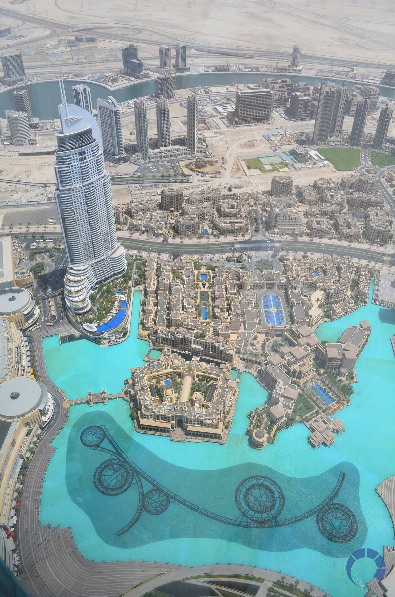 dubai-2151681_1920