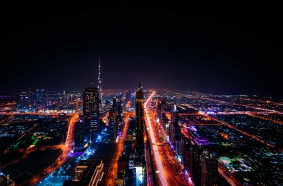 🚀 Dubai's Real Estate Market Skyrockets: A Golden Opportunity for Investors and Home Buyers 🚀