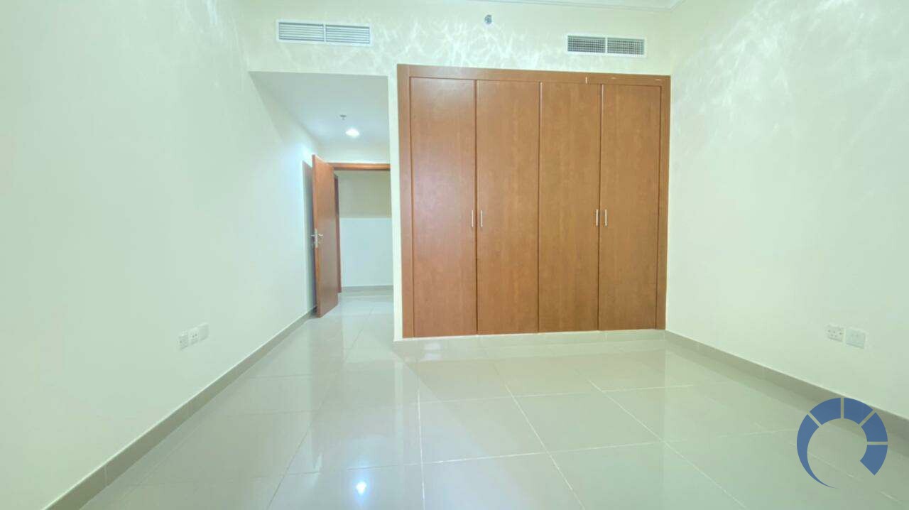 Apartment for SALE in Jumeirah Village, Dubai - Large 2 bedroom Apartment in Plaza Residence