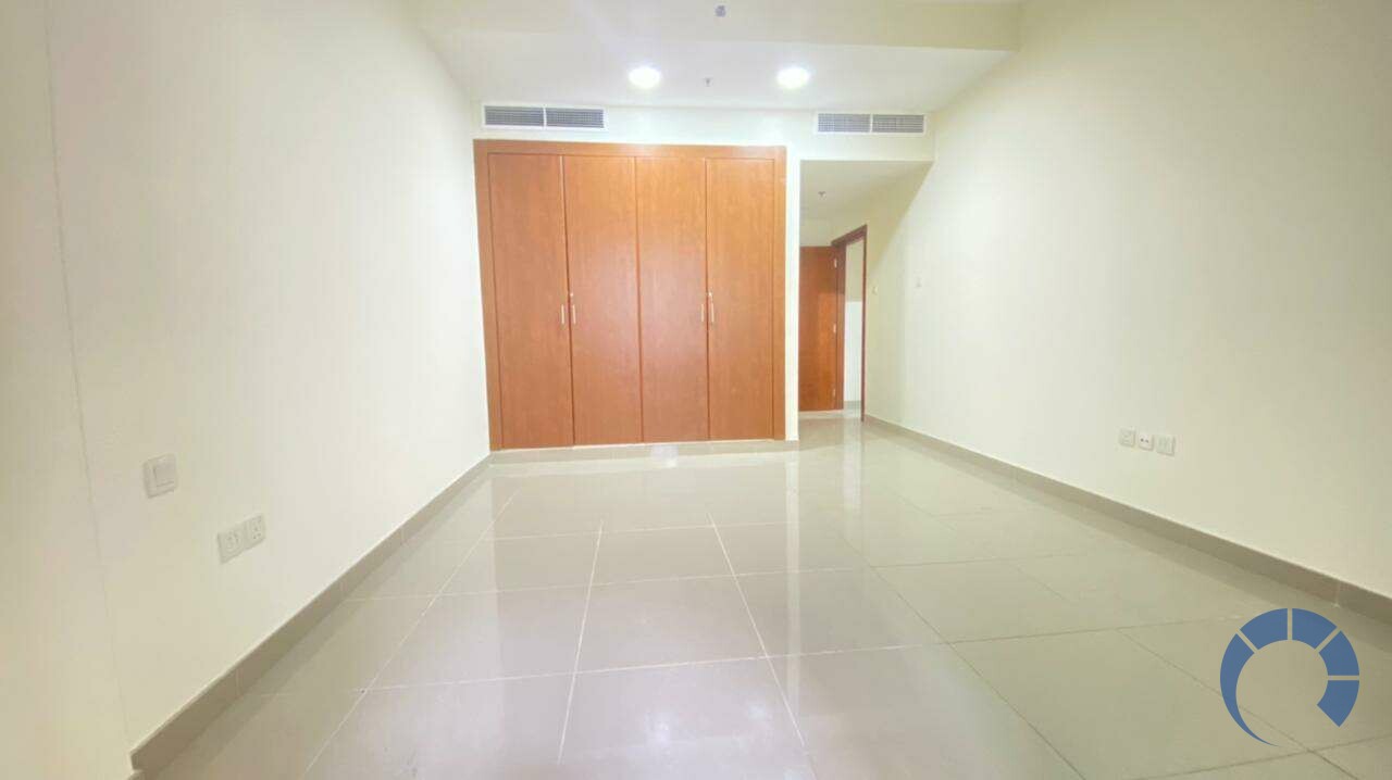 Apartment for SALE in Jumeirah Village, Dubai - Large 2 bedroom Apartment in Plaza Residence