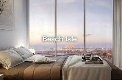 Three Bedroom Apartment in Emaar Beach Front