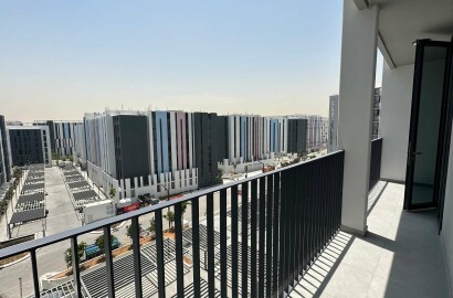 One Bedroom Apartment for Sale in Boulevard 1 | Sharjah