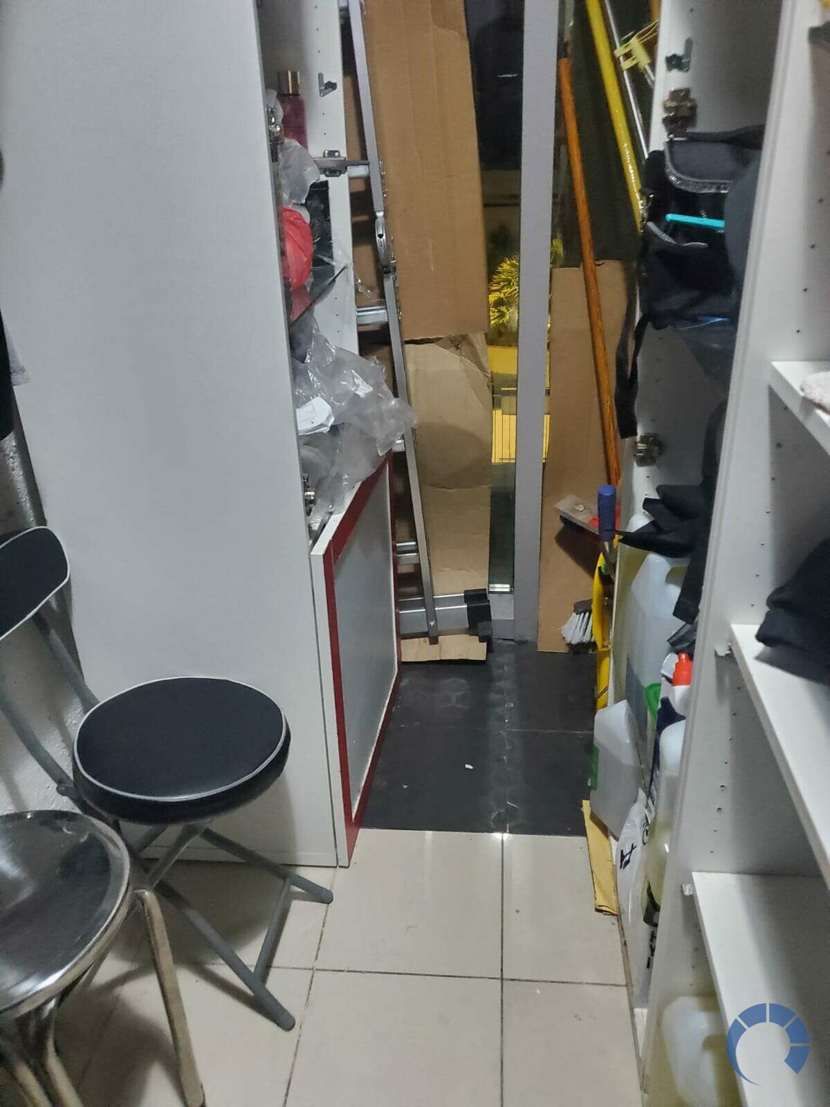 Commercial for SALE in Business Bay, Dubai - Fully Fitted Shop in The Binary Tower, Business bay