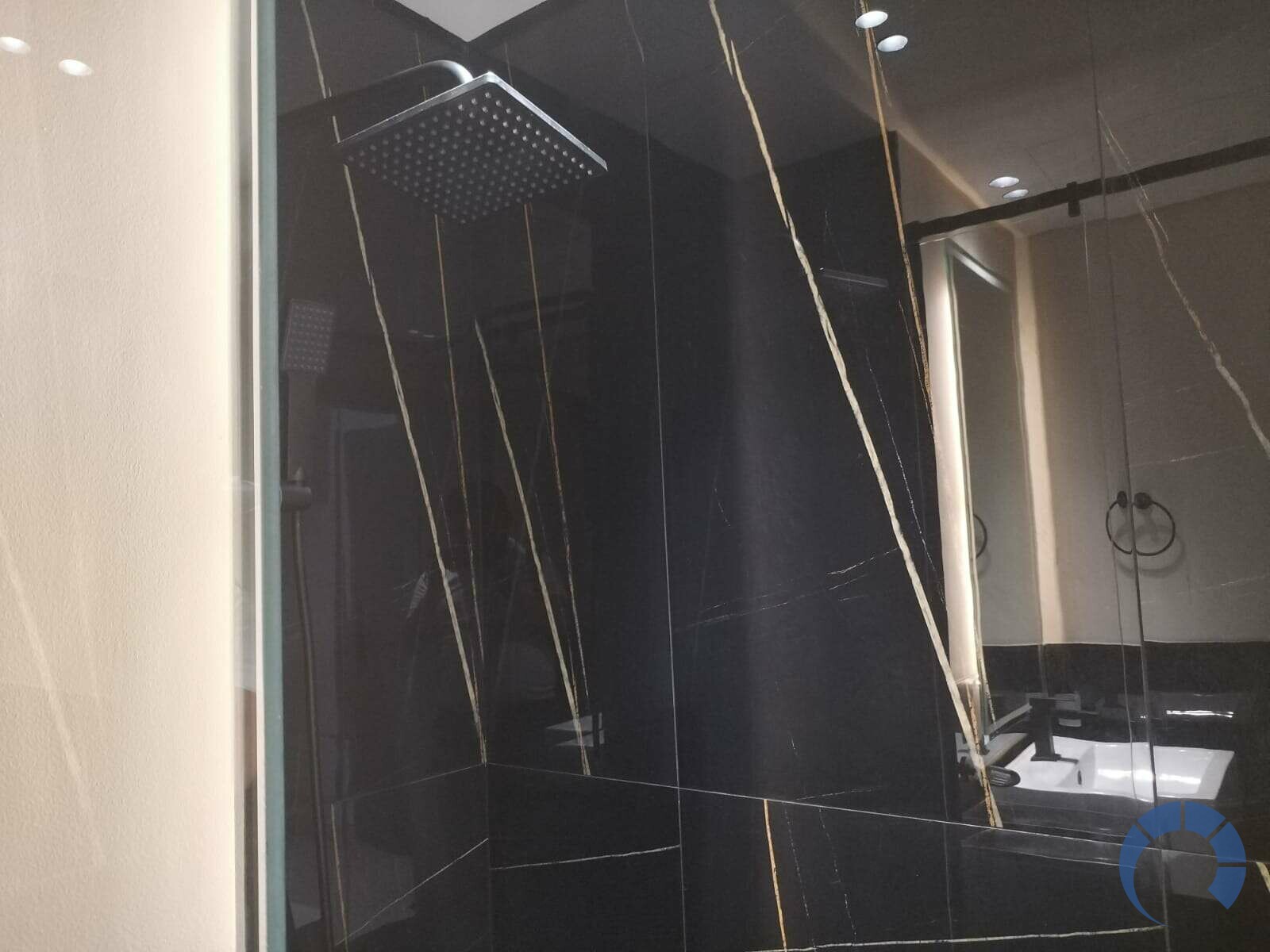 Apartment for SALE in Business Bay, Dubai - Studio for Rent in Binghatti Canal Building