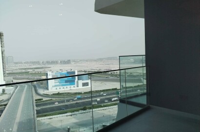 Studio for Rent in Binghatti Canal Building