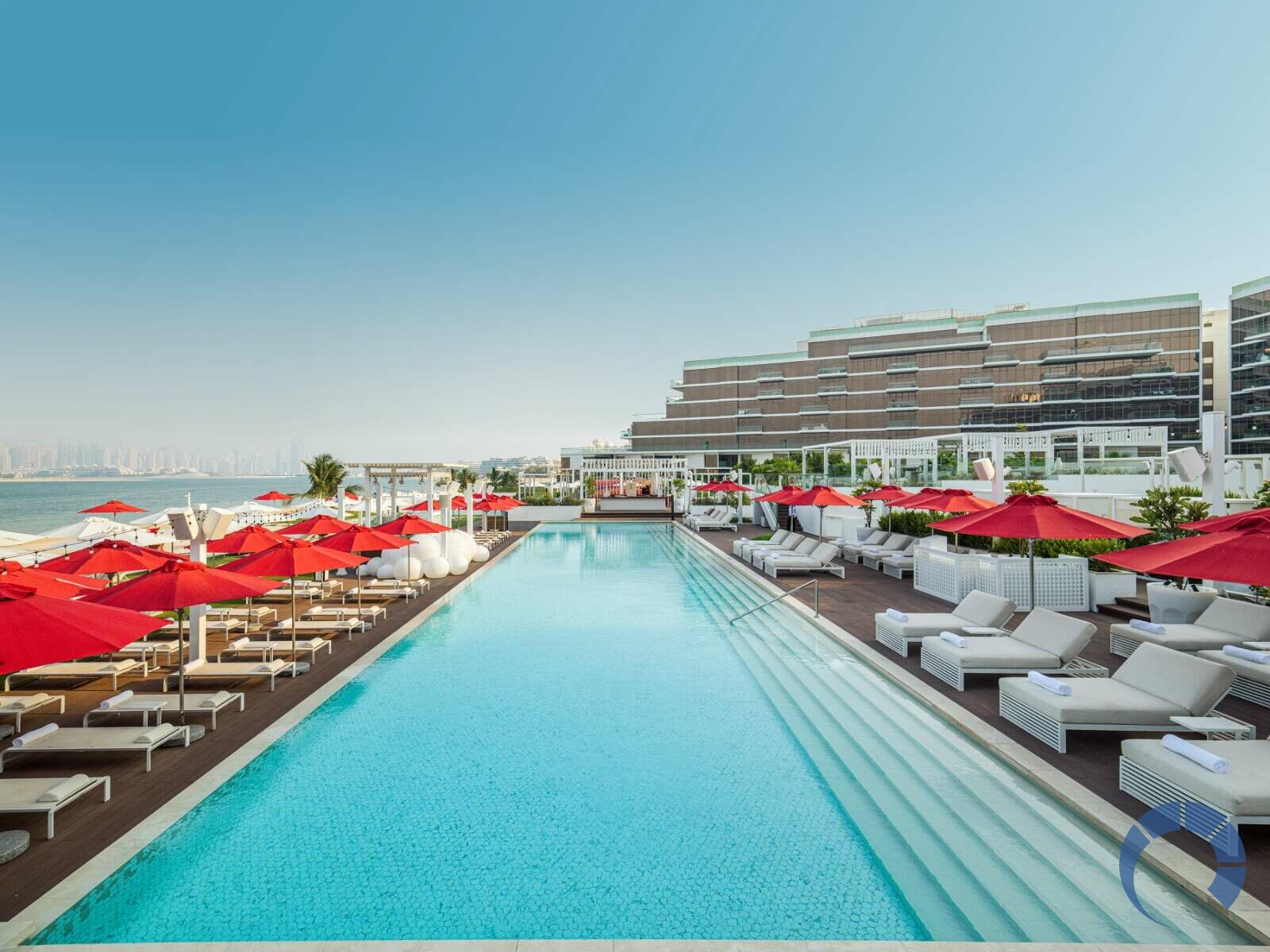 Apartment for SALE in Jumeirah, Dubai - One Bedroom Apartment for sale in The 8, Palm Jumeirah